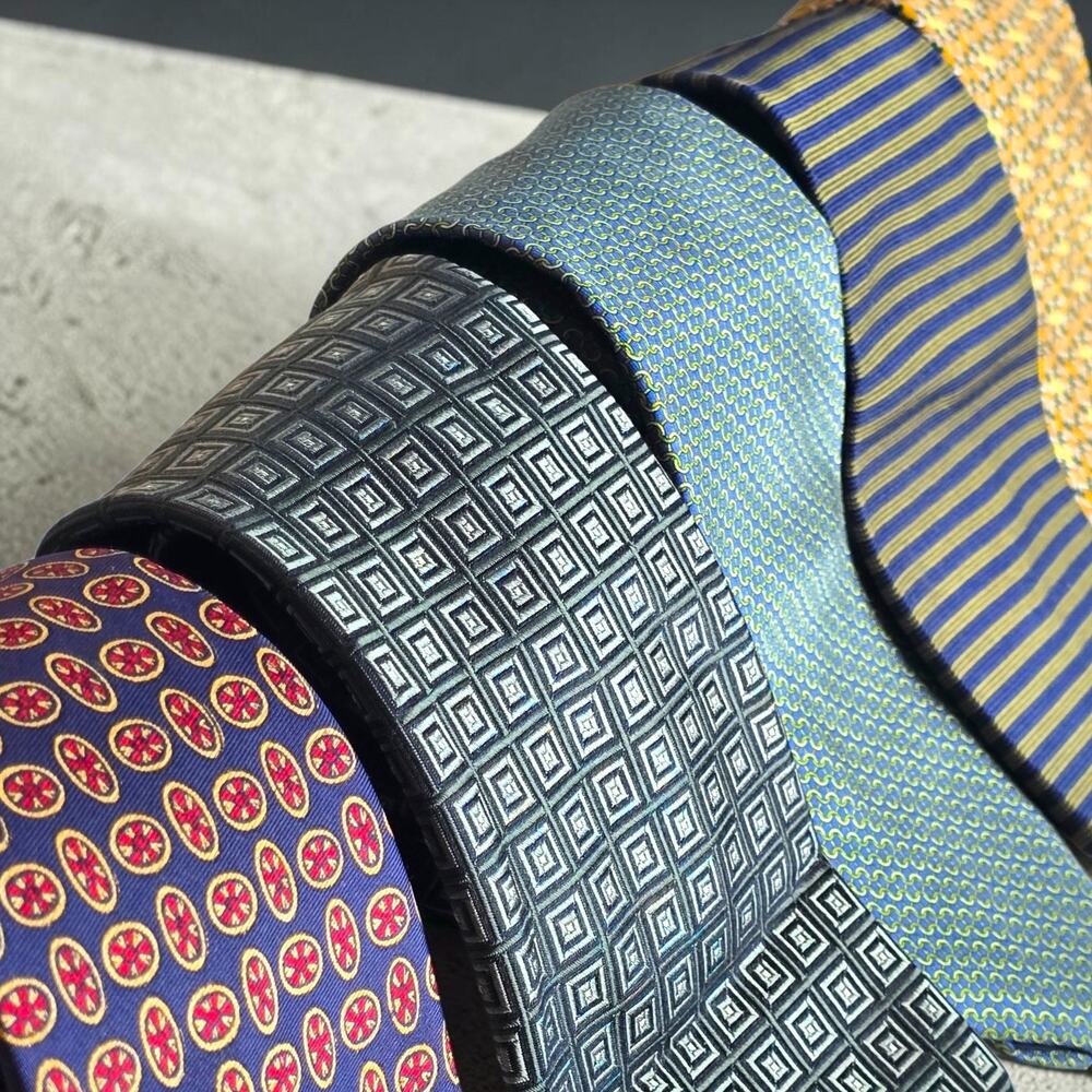 Lot 5 Brooks Brothers Silk Neckties Blue Gray Gold Geo Medallion Stripe 3.75" - Picture 4 of 9